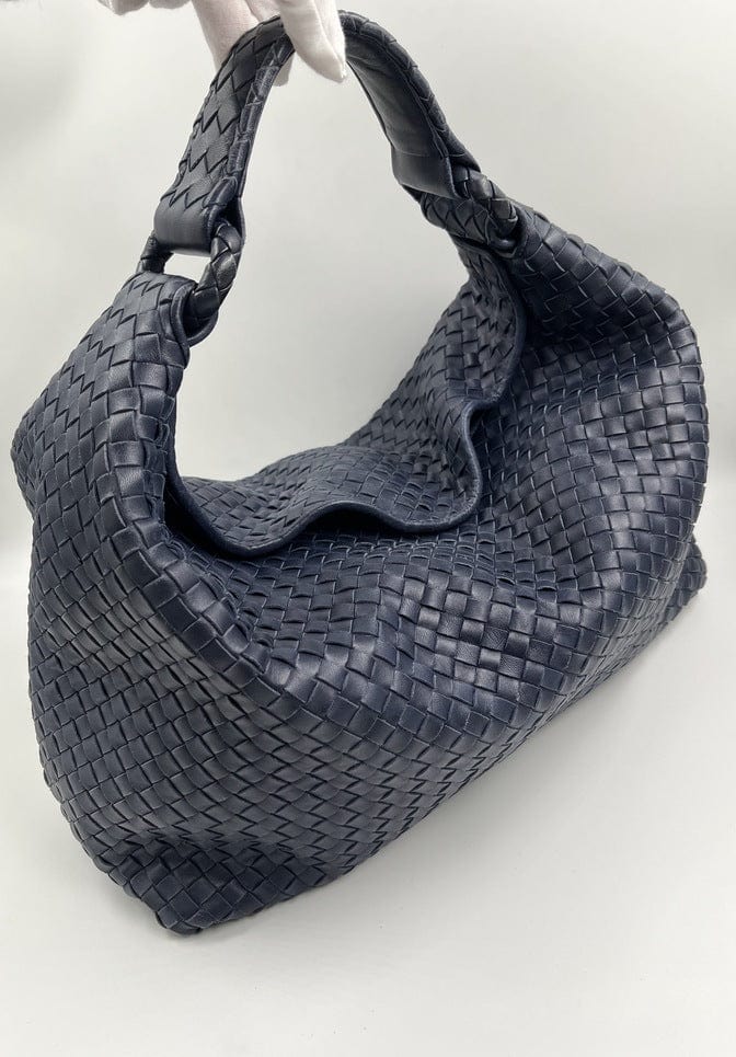 Bottega Veneta Intrecciato Navy Shoulder Bag – The Hosta