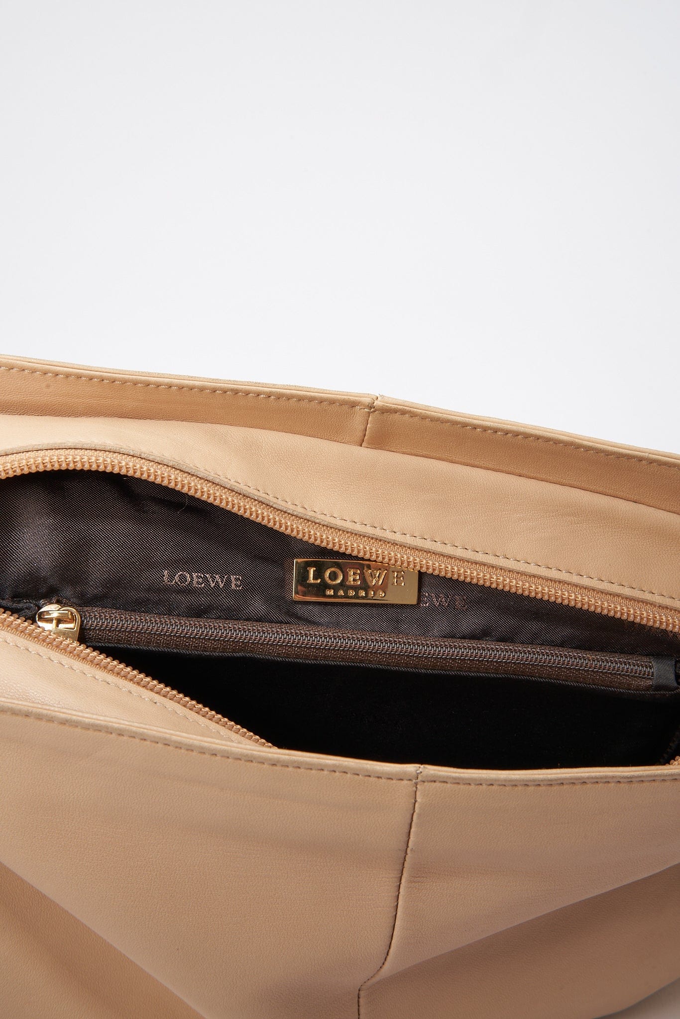 Pre-owned] Loewe gate bag small burgundy/ tan
