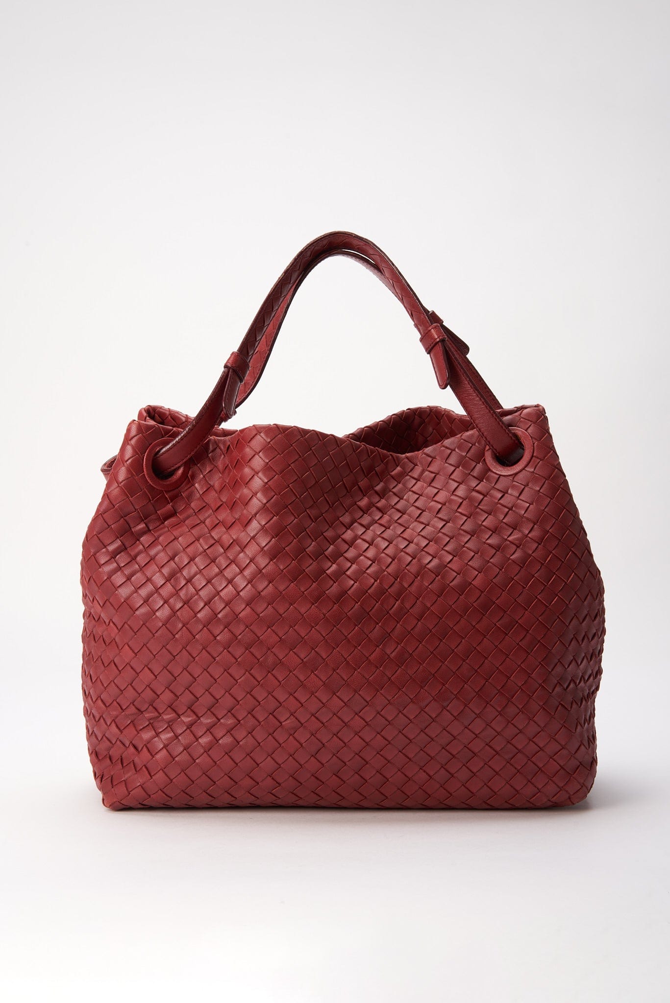 Bottega veneta intrecciato shoulder bag hot sale