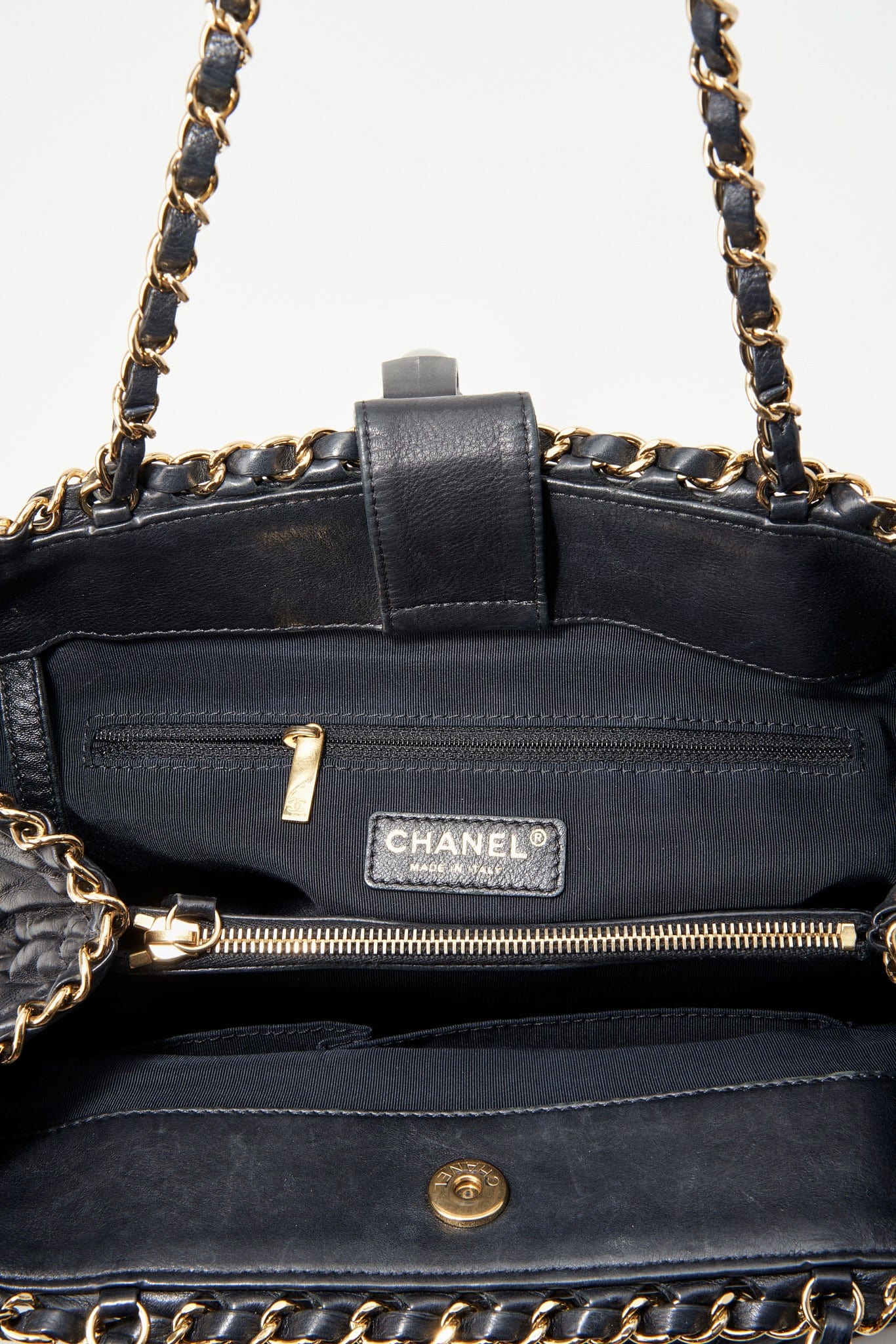 Chanel Black Leather Quilted Chain Tote Bag