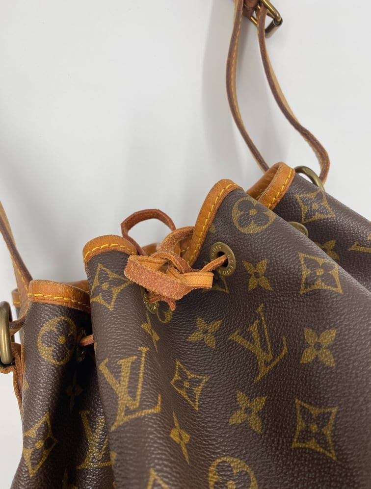 Authentic Designer Handbags - Handbagholic  Designer bags louis vuitton,  Louis vuitton bag outfit, Louis vuitton noe bag