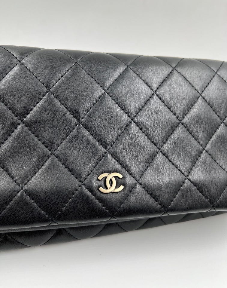 Chanel Pochette Clutch 380786