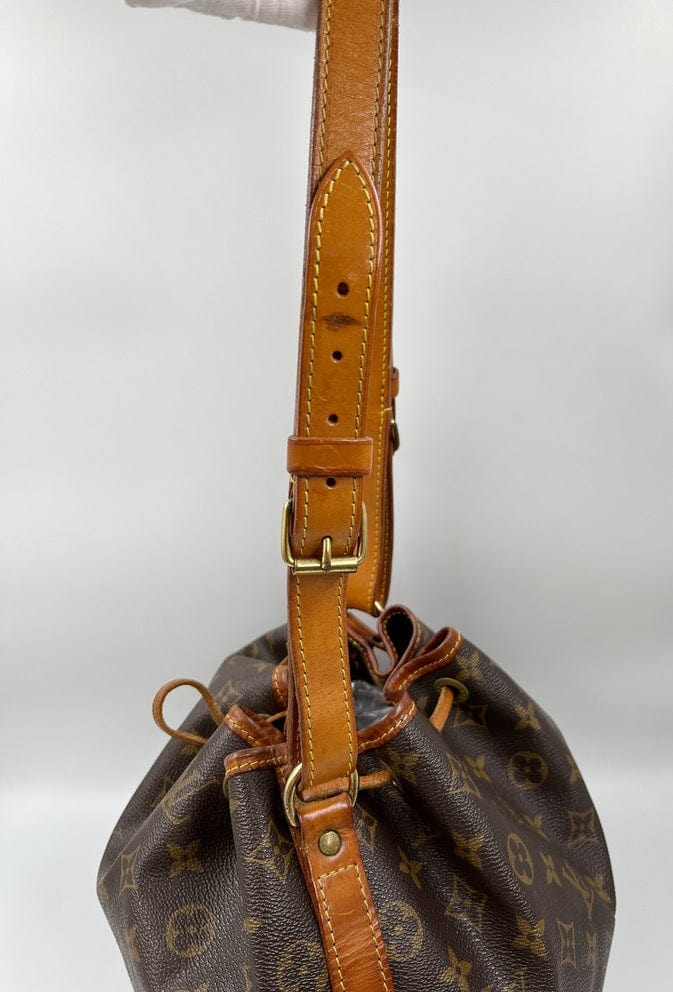 Louis Vuitton, Bags, Louis Vuitton Petit Noe Drawstring Bucket Bag  Shoulder Bag Monogram Brown