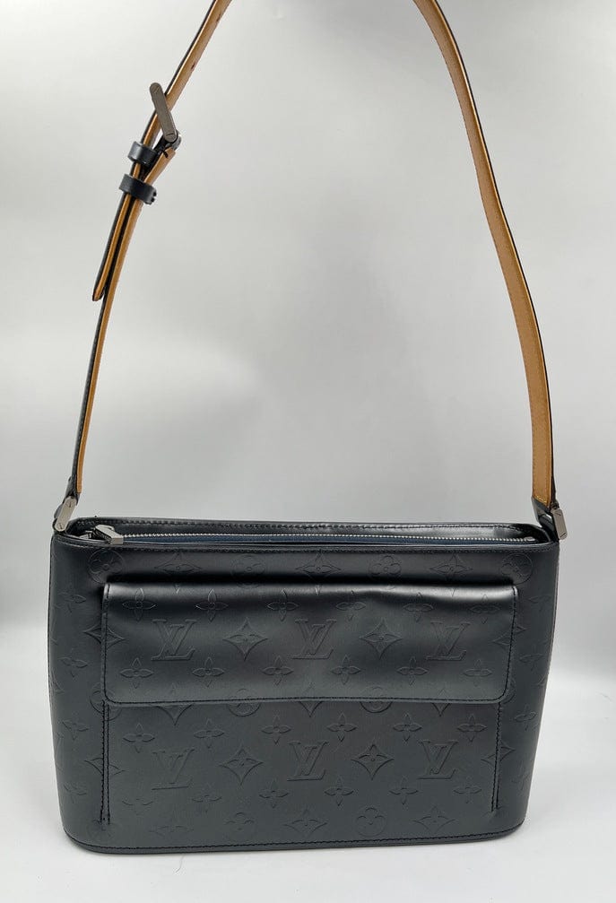 Louis Vuitton Burgundy Monogram Vernis Mat Allston Shoulder bag