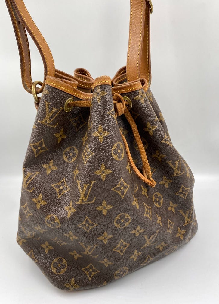 Louis Vuitton Petit Noe Bucket Bag Shoulder Hobo Monogram