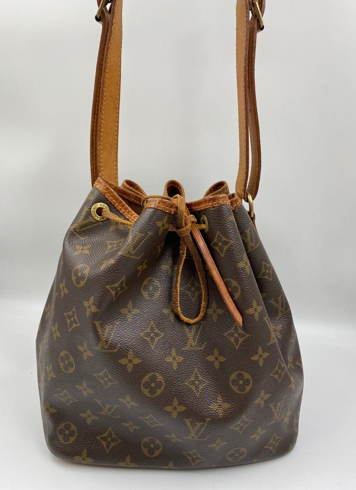 Louis Vuitton Petit Noé Bag in Monogram Canvas – The Hosta