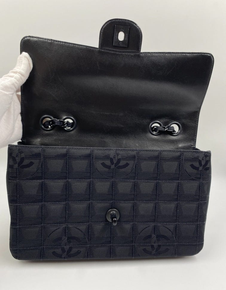 CHANEL Nylon Travel Flap Black 23327